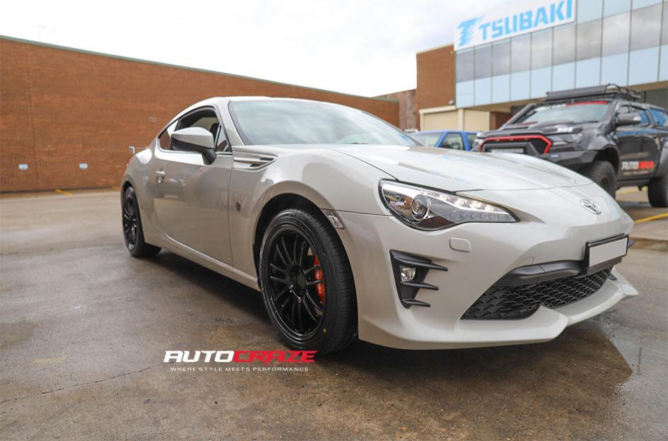 TOYOTA 86 SF02 GLOSS BLACK